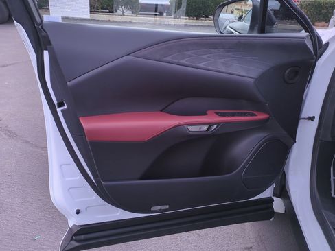 Used 2023 Lexus RX 500h F Sport image 14