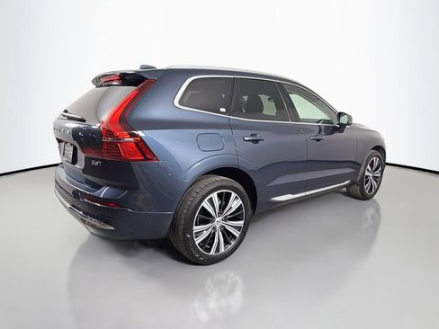 Certified 2023 Volvo XC60 B5 Plus image 6