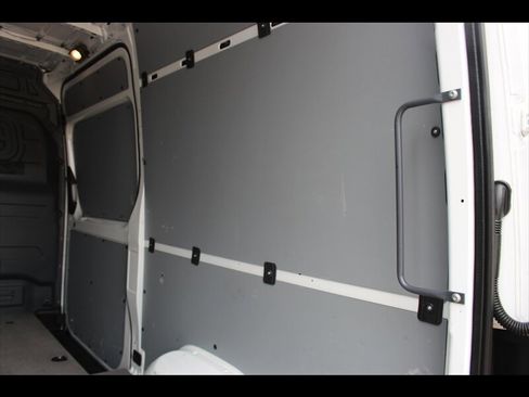Used 2025 Mercedes-Benz Sprinter 2500 image 12