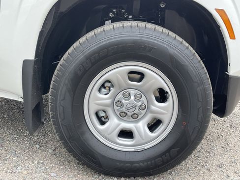 New 2026 Nissan Frontier S w/ Tow Package image 10