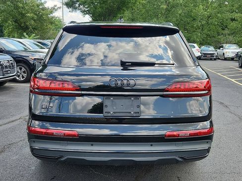 Used 2022 Audi Q7 3.0T Prestige w/ Prestige Package AWD/4WD image 11