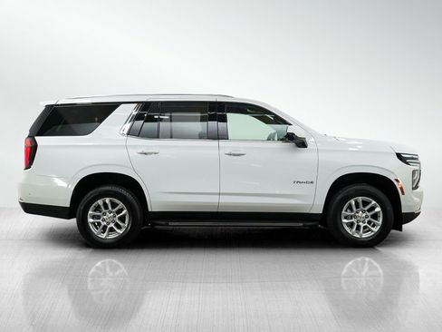 Used 2025 Chevrolet Tahoe LT AWD/4WD image 6