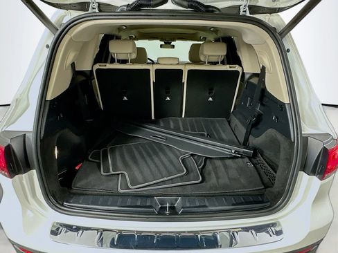 Used 2021 Mercedes-Benz GLB 250 image 26
