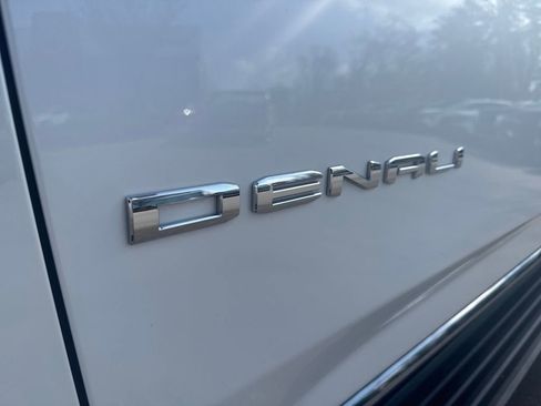 Used 2023 GMC Yukon Denali Ultimate image 24