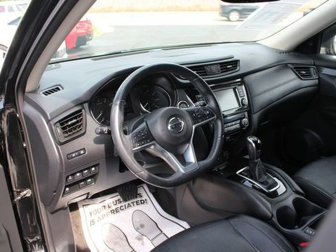 Used 2019 Nissan Rogue SL image 18
