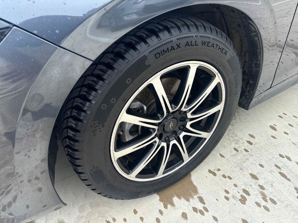 Used 2024 Honda Civic LX image 11
