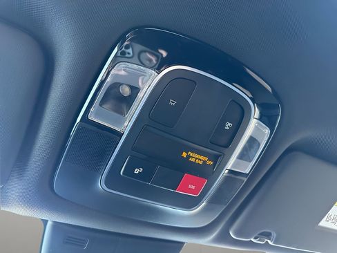 Used 2026 Hyundai Santa Cruz SE image 24