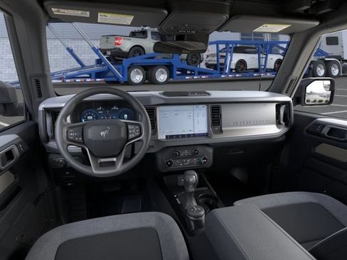 New 2026 Ford Bronco 2-Door AWD/4WD image 9