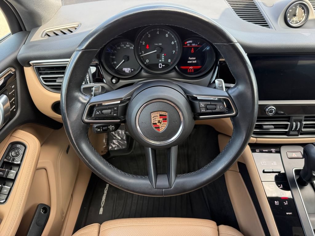 Used 2024 Porsche Macan w/ Premium Plus Package AWD/4WD image 14