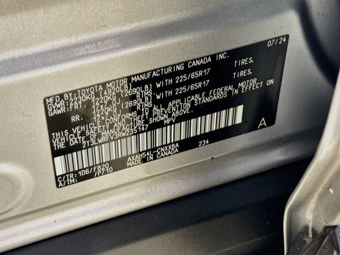 Certified 2024 Toyota RAV4 LE AWD/4WD image 27