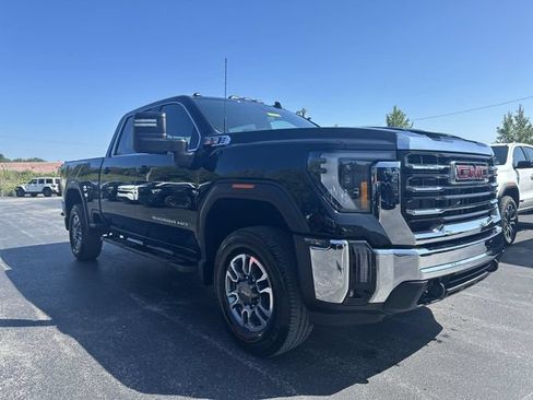 Used 2025 GMC Sierra 2500 SLE w/ SLE Convenience Package AWD/4WD image 12