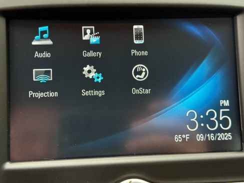 Used 2017 Chevrolet Sonic LT image 20