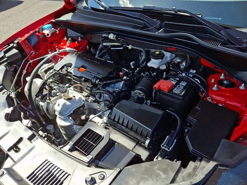 Used 2024 Honda HR-V Sport image 28