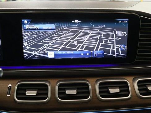 Used 2024 Mercedes-Benz GLS 450 4MATIC w/ AMG Line Exterior image 8