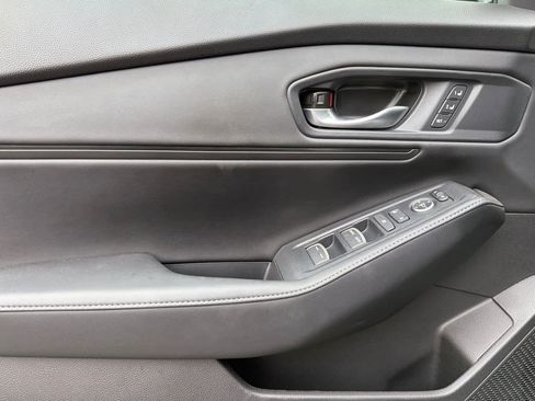 Used 2025 Honda Accord Sport image 14