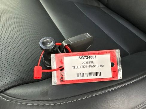 Certified 2025 Kia Telluride S AWD/4WD image 31