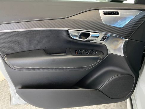 Used 2019 Volvo XC90 T6 R-Design w/ Advanced Package image 11