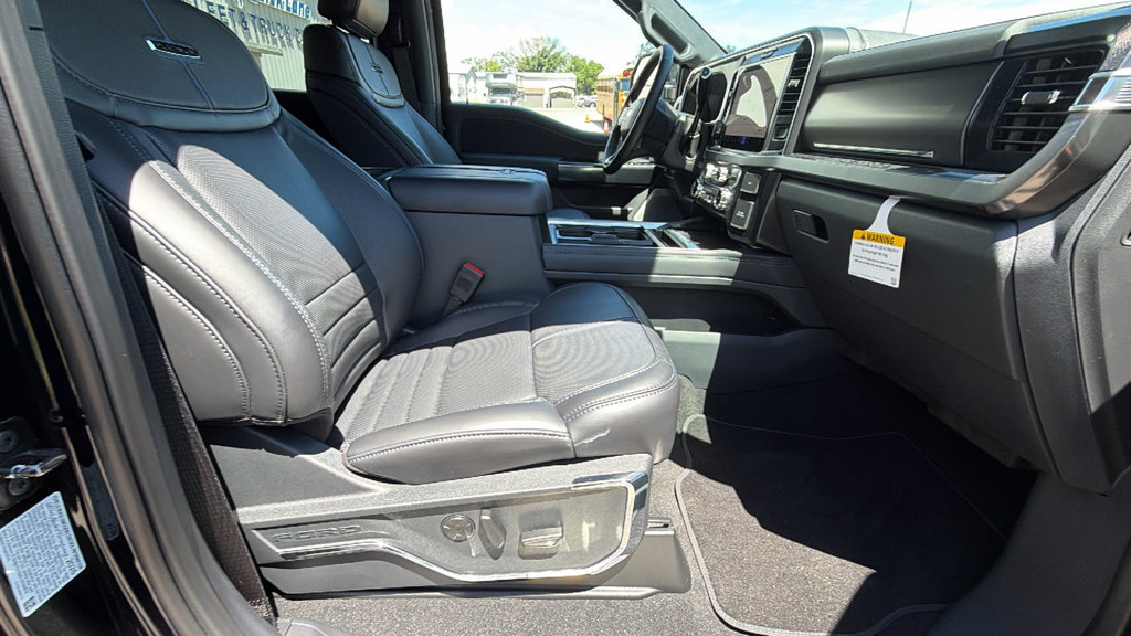 Used 2026 Ford F250 Platinum AWD/4WD image 27