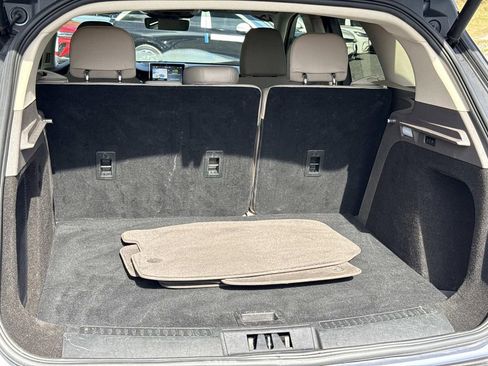 Certified 2022 Lincoln Corsair Reserve w/ Luxury Package image 12