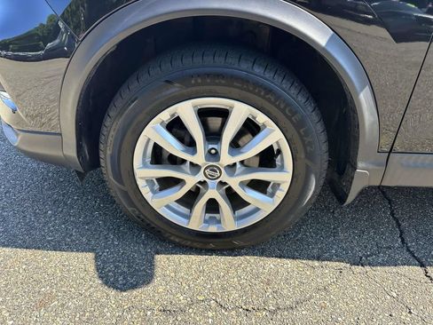 Certified 2022 Nissan Rogue Sport SV AWD/4WD image 8