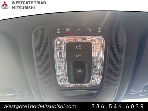 Used 2021 Mercedes-Benz GLS 450 4MATIC image 23