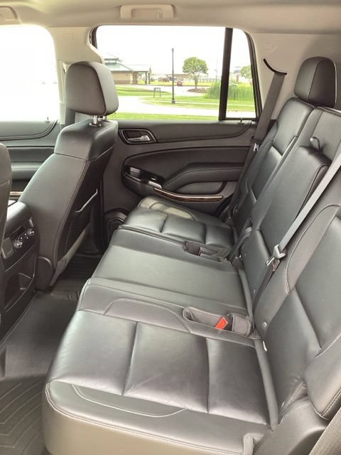 Used 2020 Chevrolet Tahoe LT w/ Luxury Package AWD/4WD image 8