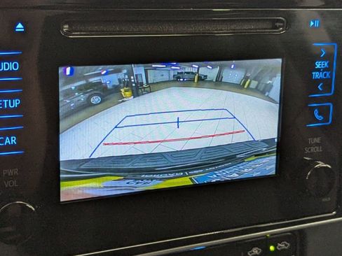 Used 2017 Toyota Corolla SE w/ Carpet Mat Package (TMS) image 24