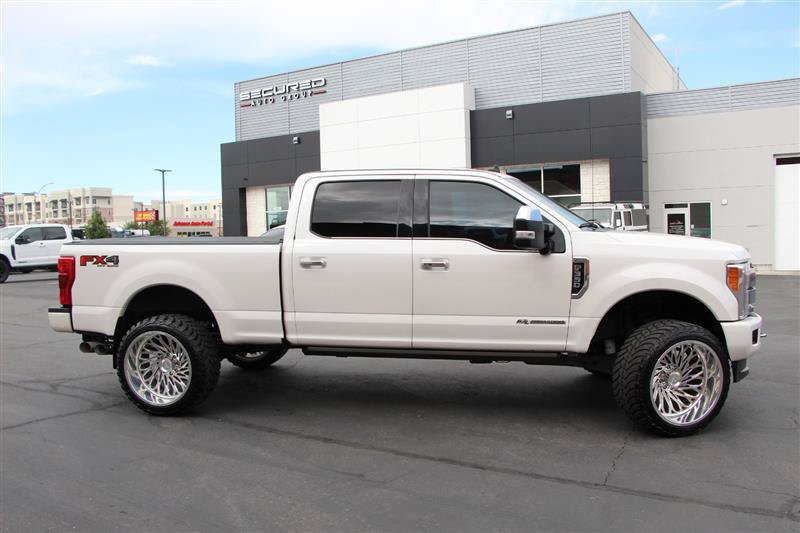 Used 2019 Ford F350 Platinum w/ Platinum Ultimate Package AWD/4WD image 6