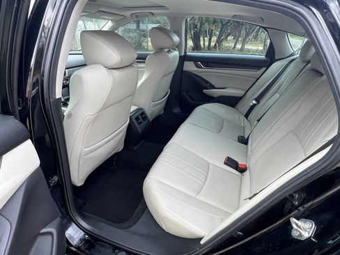 Used 2018 Honda Accord EX-L image 17