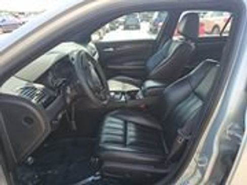 Used 2023 Chrysler 300 S RWD image 7