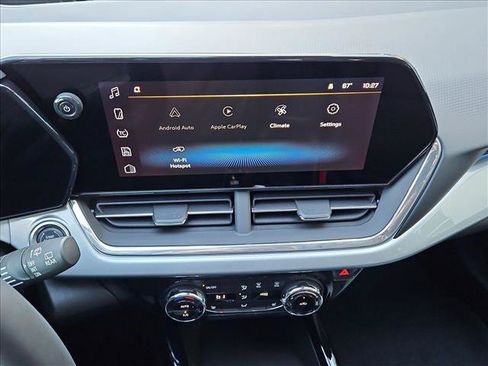 New 2026 Chevrolet Trax LT w/ Driver Confidence Package FWD image 12