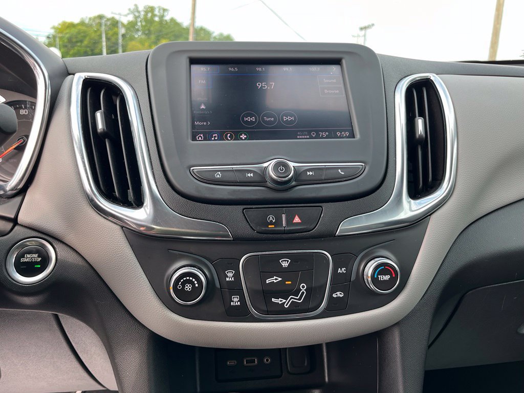 Used 2022 Chevrolet Equinox LT FWD image 22