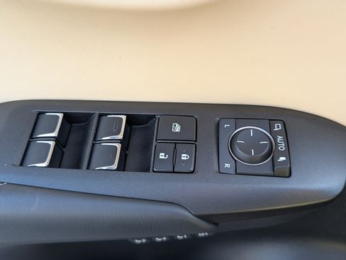 Used 2019 Lexus NX 300 AWD image 20