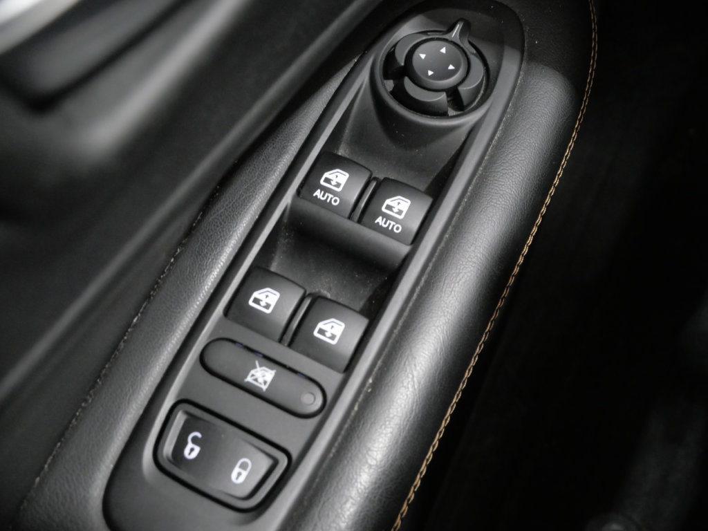 Used 2021 Jeep Compass Limited AWD/4WD image 13