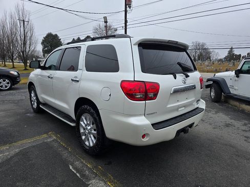 Used 2013 Toyota Sequoia Platinum AWD/4WD image 5