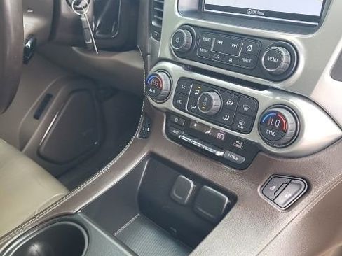 Used 2019 Chevrolet Tahoe LT image 11