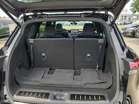 Certified 2026 INFINITI QX60 Sport w/ Dark Cargo Package AWD/4WD image 29