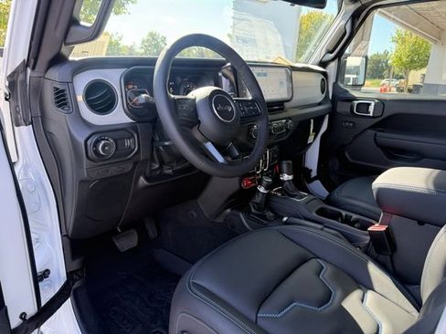New 2025 Jeep Wrangler Unlimited Sport AWD/4WD image 14