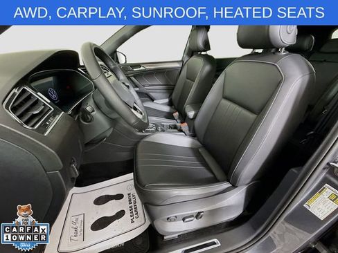 Used 2024 Volkswagen Tiguan SE R-Line AWD/4WD image 19