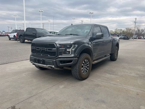 Used 2019 Ford F150 Raptor w/ Equipment Group 802A Luxury image 1