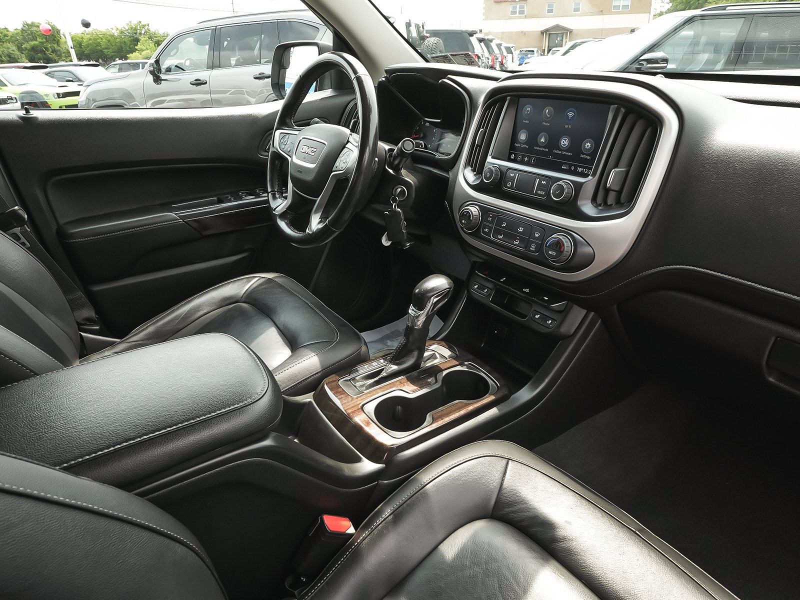 Used 2022 GMC Canyon Elevation w/ Elevation Premium Package AWD/4WD image 40