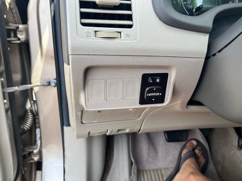 Used 2009 Toyota Corolla image 18