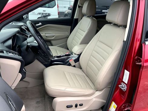 Used 2016 Ford Escape Titanium image 8