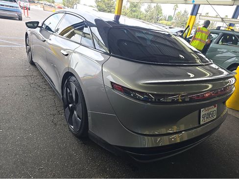 Used 2025 Lucid Air Grand Touring AWD/4WD image 4