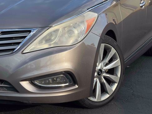 Used 2013 Hyundai Azera w/ Technology Pkg FWD image 5