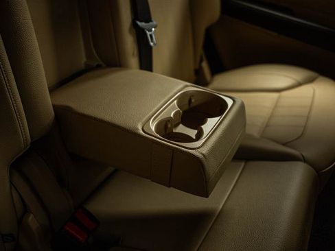 Used 2018 Mercedes-Benz GLS 450 4MATIC image 14