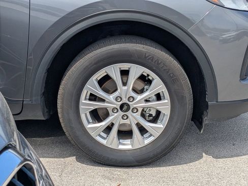 Used 2024 Ford Escape Active AWD/4WD image 10
