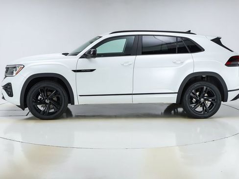 New 2026 Volkswagen Atlas Cross Sport SEL R-Line image 40