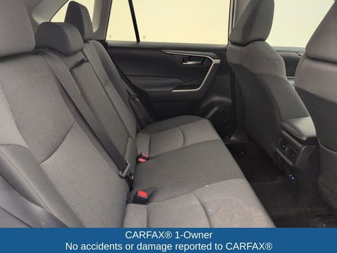 Used 2024 Toyota RAV4 XLE image 18