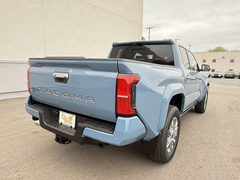 New 2026 Toyota Tacoma Limited AWD/4WD image 37
